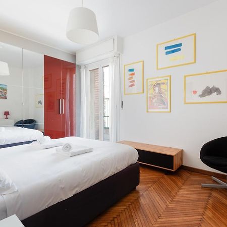 Apartment With Balcony - 50 M Far From M1 Pasteur Milano Exterior foto